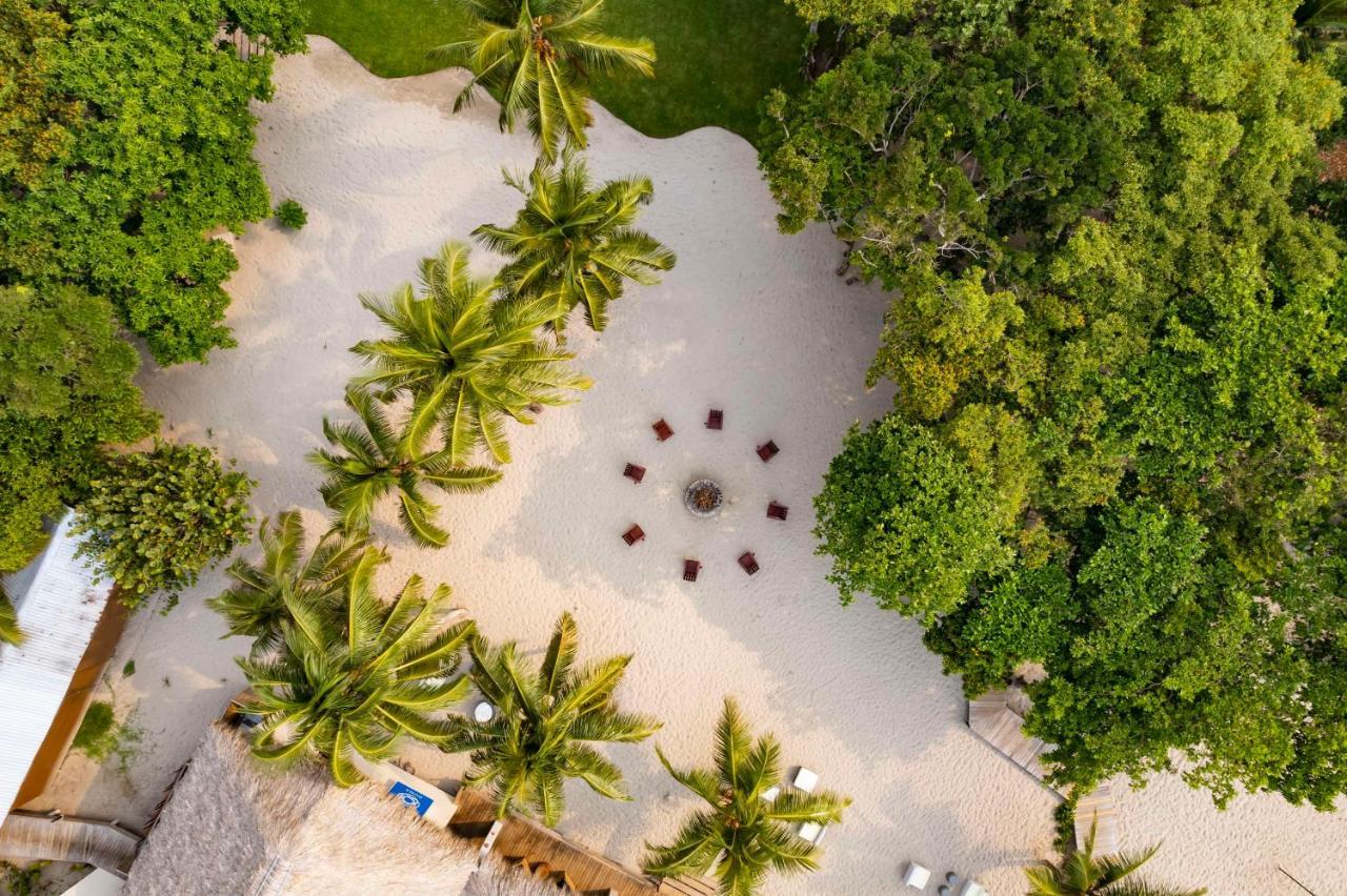 Indura Beach & Golf Resort Curio Collection By Hilton เตลา ภายนอก รูปภาพ